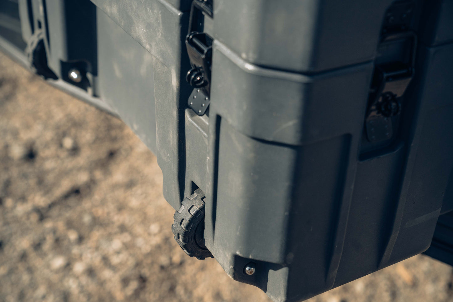 Roam 132L Rolling Rugged Case