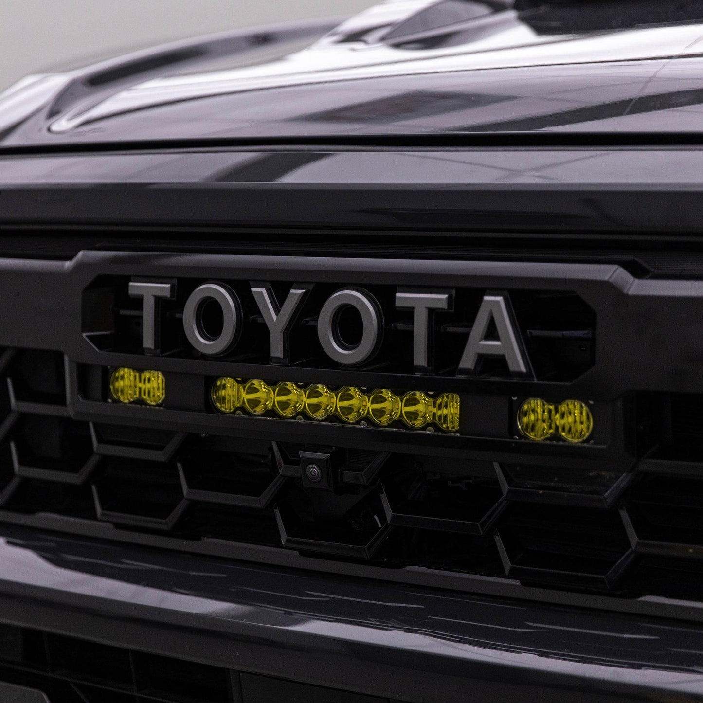 Baja Designs S8 10-inch/S2 Pro Grille Light Kit 2024-On Toyota Tacoma TRD Pro