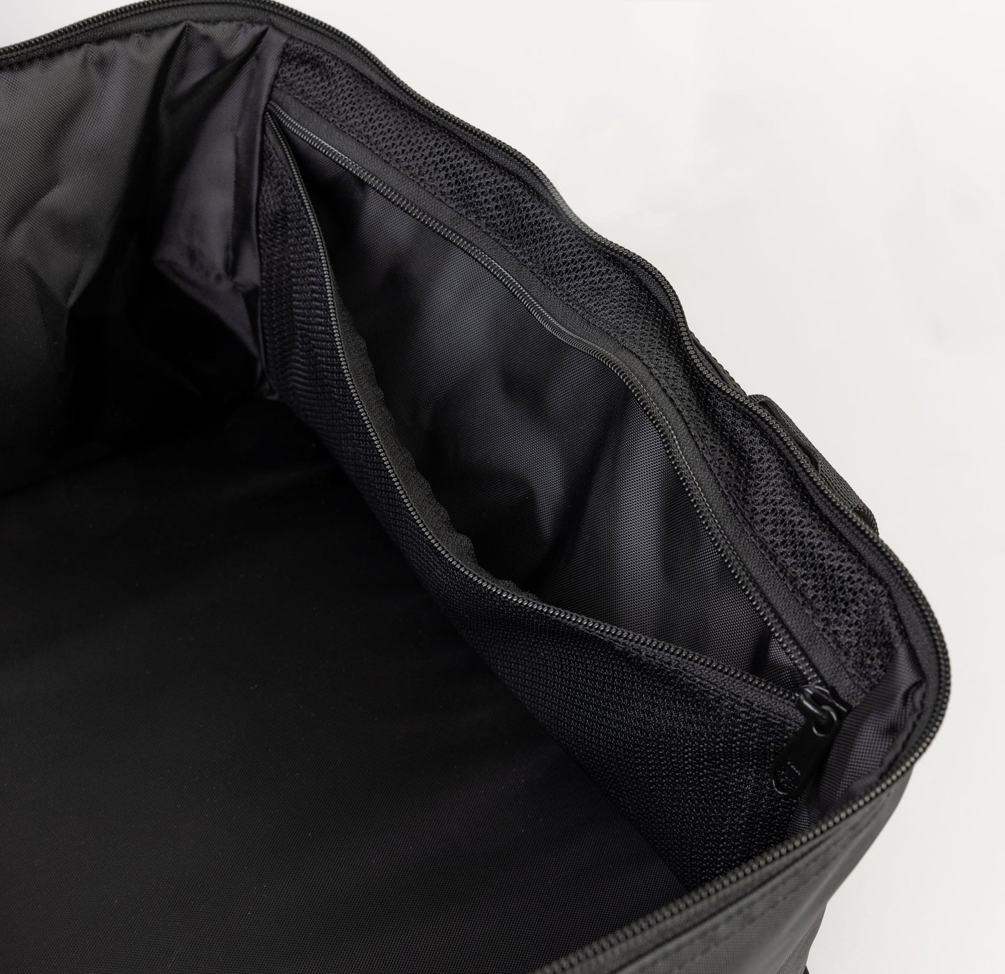 Roam Rugged Bag 1.3