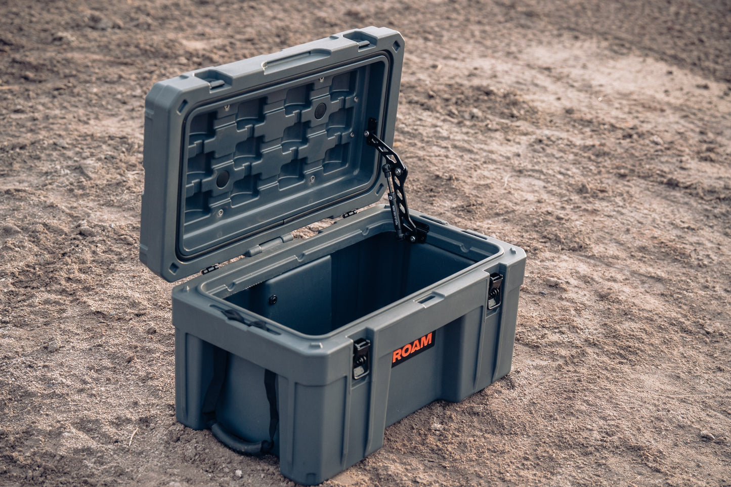 Roam 55L Rugged Case