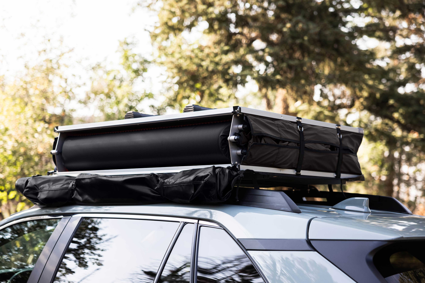 Roam Vagabond Lite Rooftop Tent