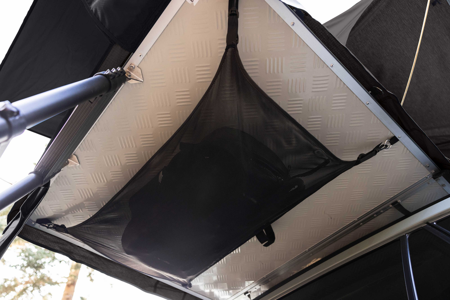 Roam Vagabond Lite Rooftop Tent