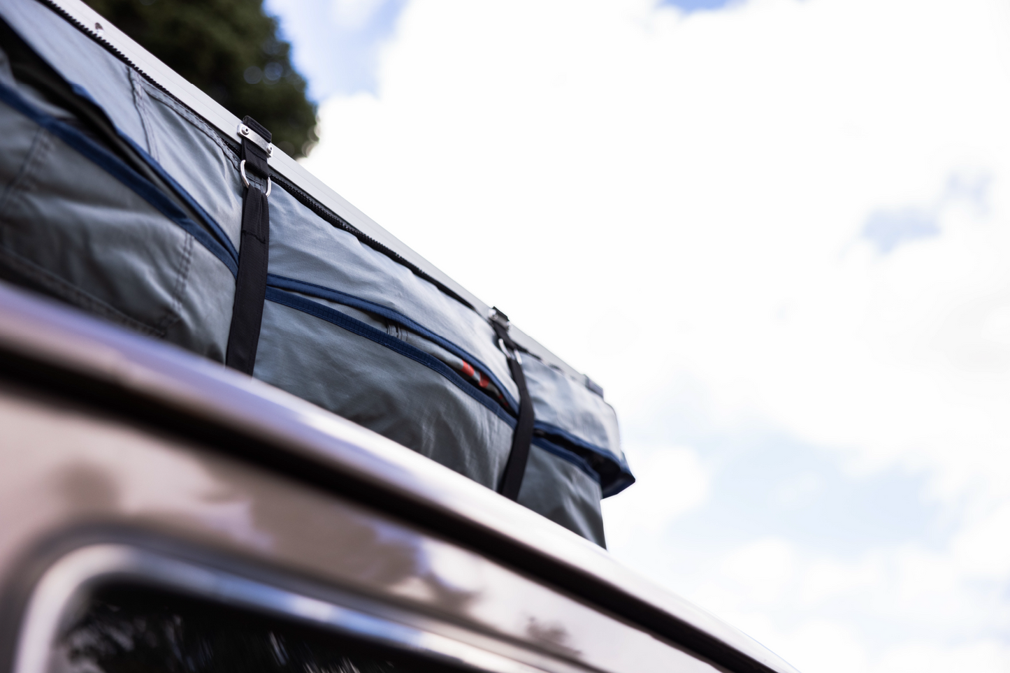 Roam Vagabond XL Rooftop Tent
